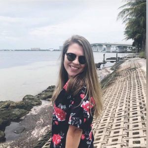 Meet your Posher, Cori